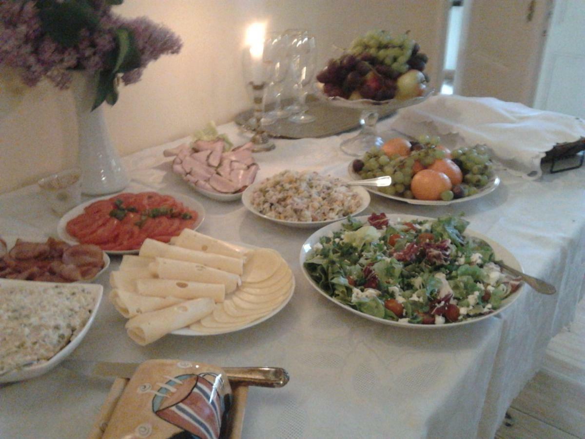 Miodowy Dwor Villa Rusinowo  ภายนอก รูปภาพ